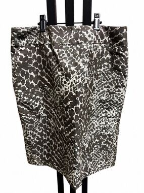 LOFT Black and White Abstract Print Blouse